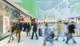 Oliver Blobel Fotograf Retail Düsseldorf Shopping Center Busy Mall Architektur
