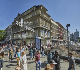 Oliver Blobel Fotograf Retail Düsseldorf Shopping Center Busy Mall Architektur